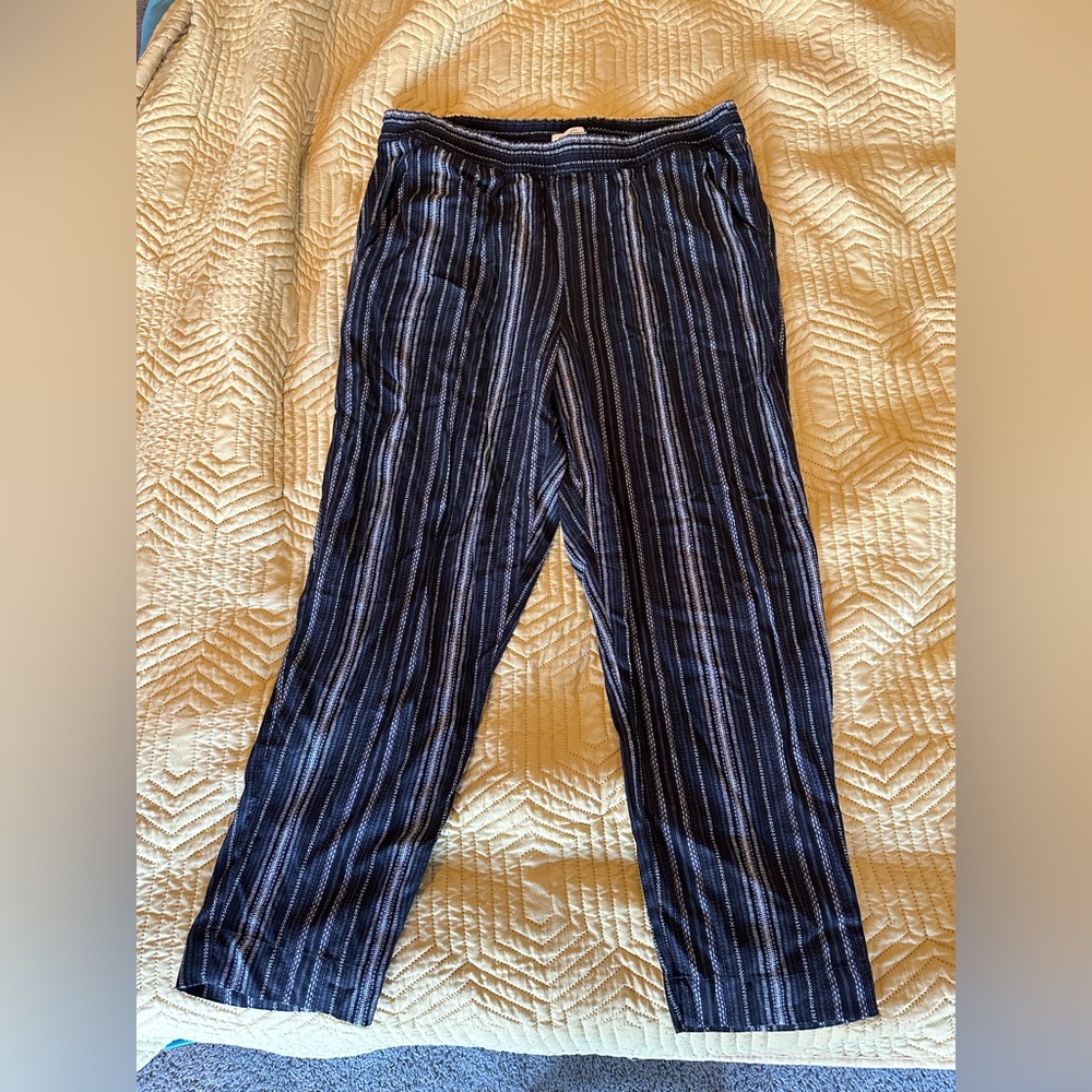 Jessica Simpson pants